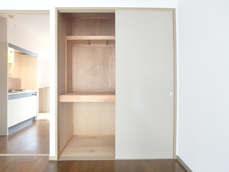 収納　図面と現状に相違がある場合には現状を優先