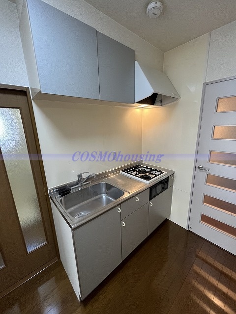 キッチン　システムキッチン新品取り付け予定