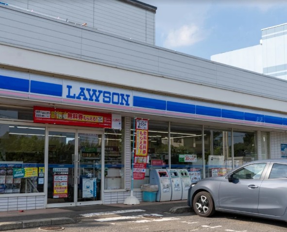 コンビニ　ローソン 所沢城店（コンビニ）まで602m