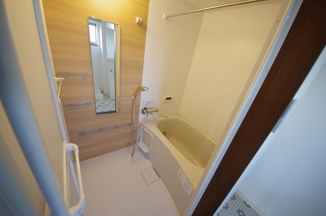 バス・シャワールーム　日々の疲れを癒すお風呂付です