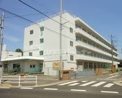 小学校　鎌ケ谷市立五本松小学校（小学校）まで850m