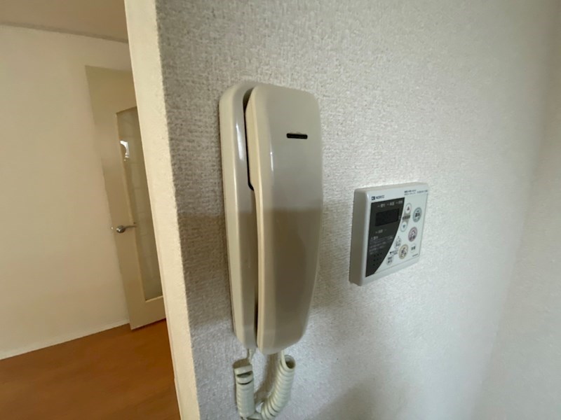 セキュリティ　同一物件別部屋写真