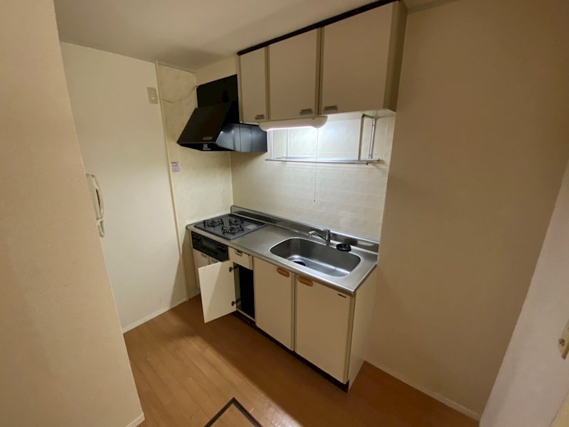 キッチン　同一物件別部屋写真