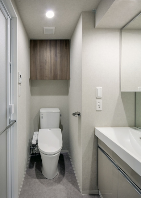 洗面設備　※写真は同タイプ住戸です。