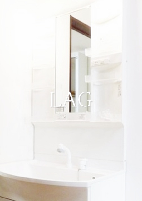 洗面設備　洗面台です。