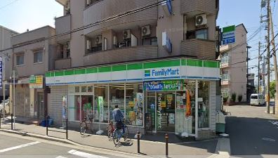 コンビニ　ファミリーマート 小浦下新庄店（コンビニ）まで373m