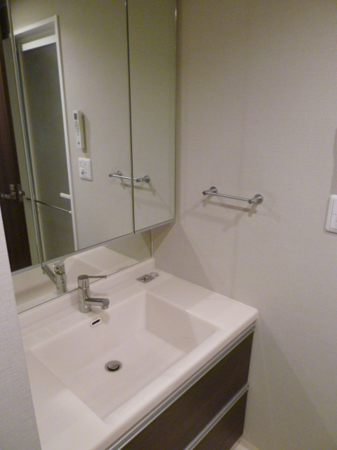 洗面設備　洗面　※別部屋参考写真