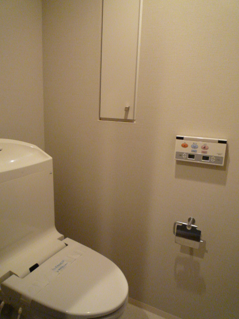 トイレ　トイレ　※別部屋参考写真