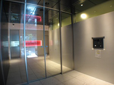 エントランス　エントランス