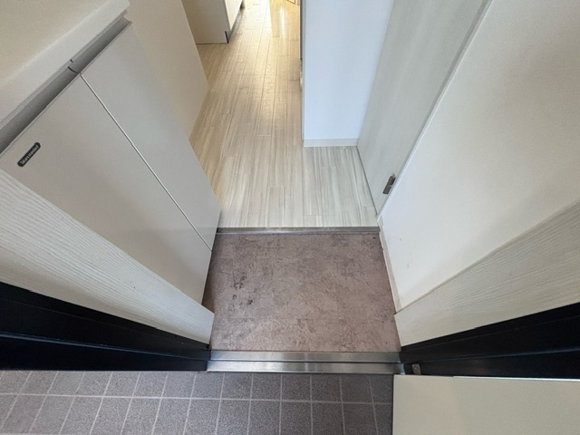 玄関　※同施工会社のイメージ写真※