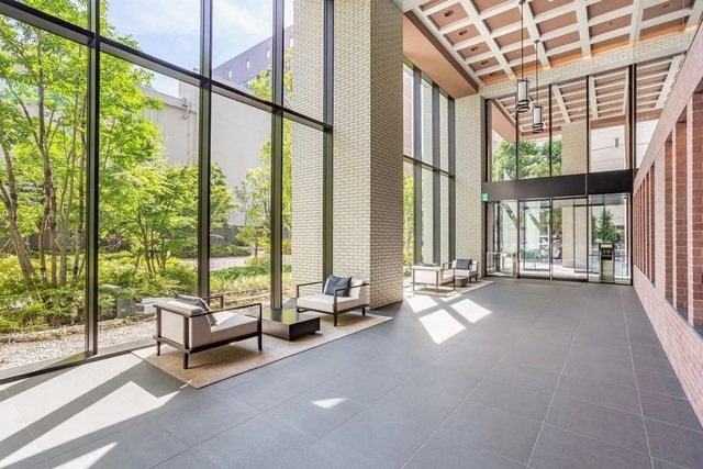 ロビー　エントランスホール