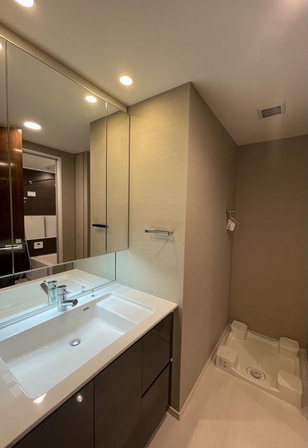 洗面設備　独立洗面台