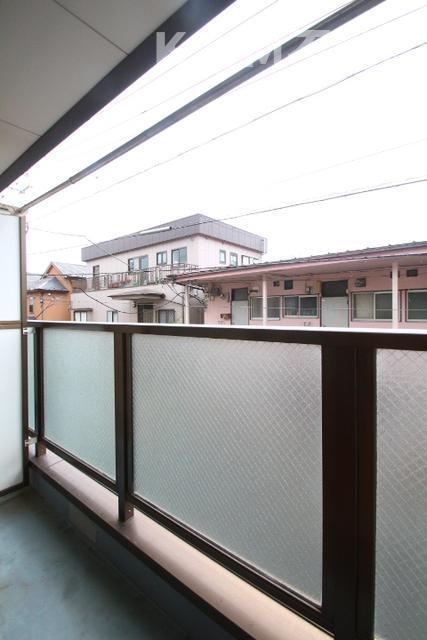 バルコニー　陽当たり良好なバルコニーです