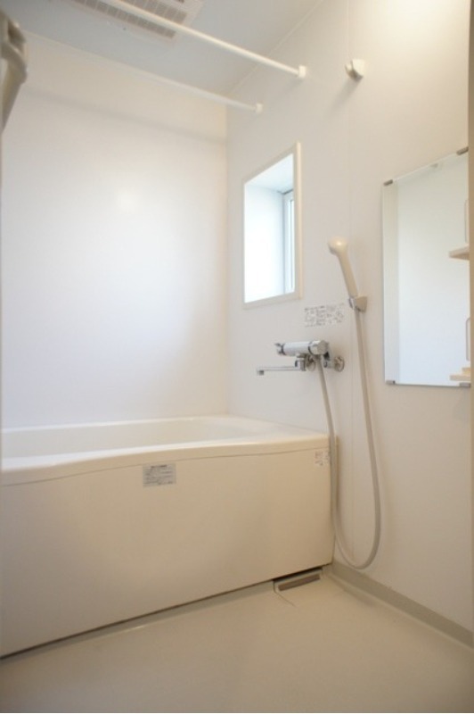 バス・シャワールーム　図面と現状に相違がある場合には現状を優先