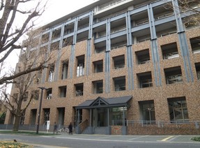 図書館　東京大学経済学図書館（図書館）まで857m