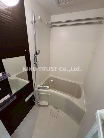 バス・シャワールーム　日々の疲れを癒すお風呂付です