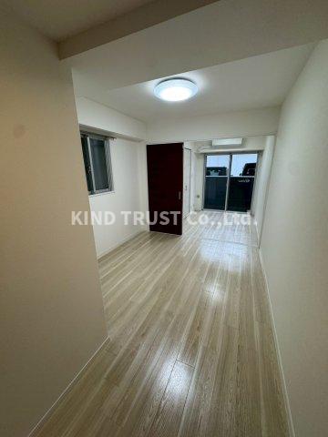 居室・リビング　ゆったり過ごせる居間です