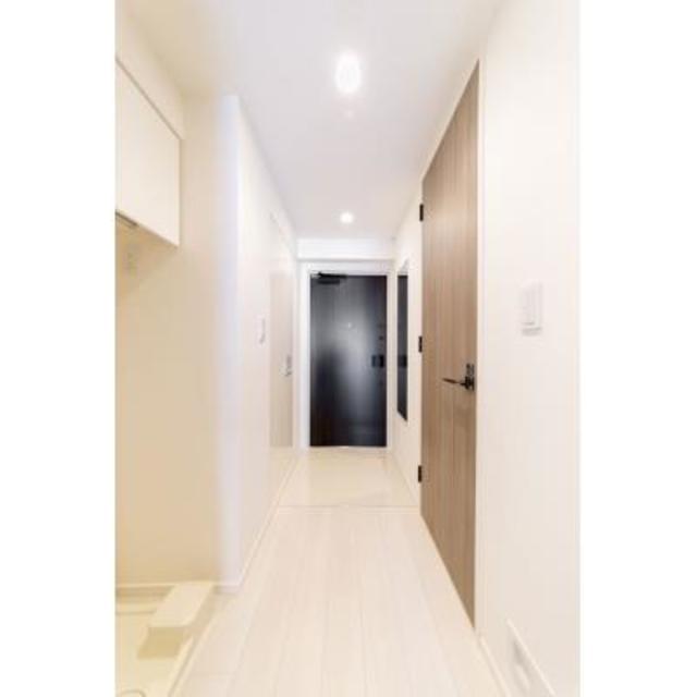 玄関　※写真は同タイプ住戸です。