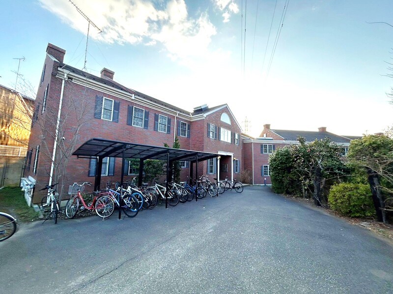 その他共有部分　屋根付き駐輪場♪