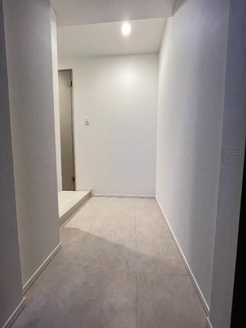 玄関　※別部屋写真参照