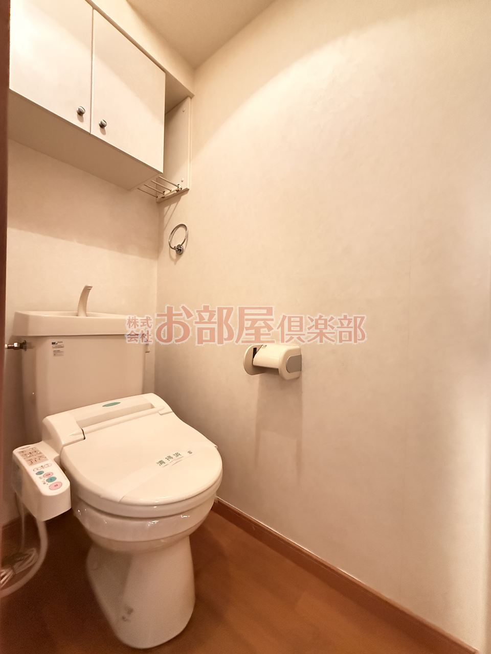 トイレ　コンパクトで使いやすいトイレです