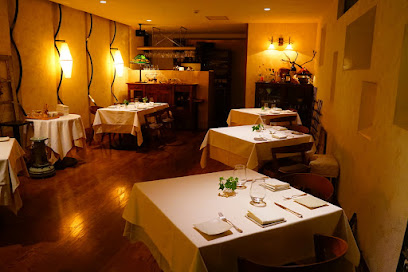 飲食店　リストランテ・イル・バンビナッチョ（飲食店）まで26m