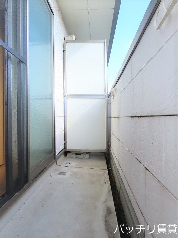 バルコニー　※同アパート別部屋写真の為現状優先。