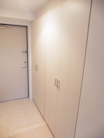 玄関　玄関※別部屋参考写真