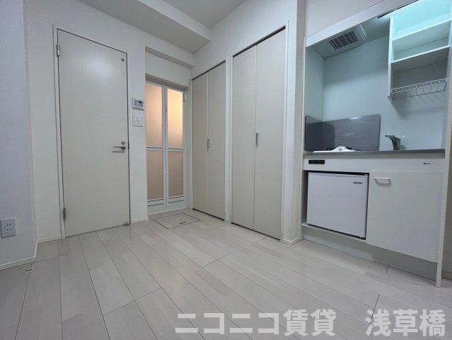 居室・リビング　103号室イメージの為、現状を優先致します。