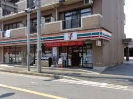 コンビニ　セブンイレブン船橋塚田駅前店（コンビニ）まで570m