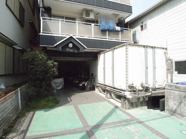 エントランス　エントランス