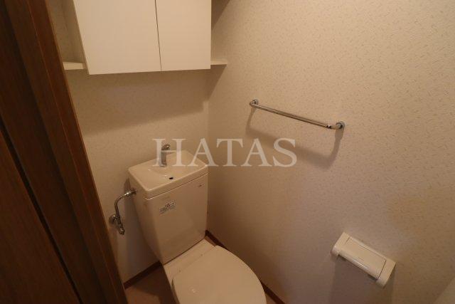 トイレ　同物件別部屋です。