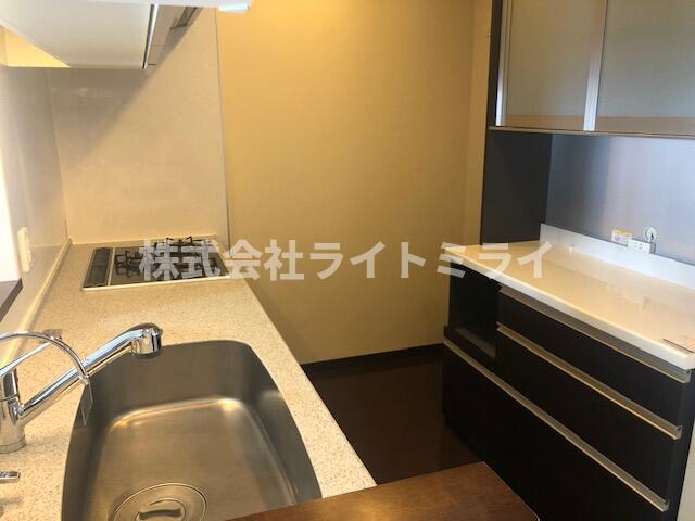 キッチン　?