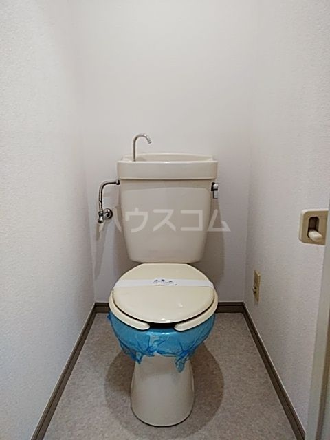 三輪ビルのトイレ写真