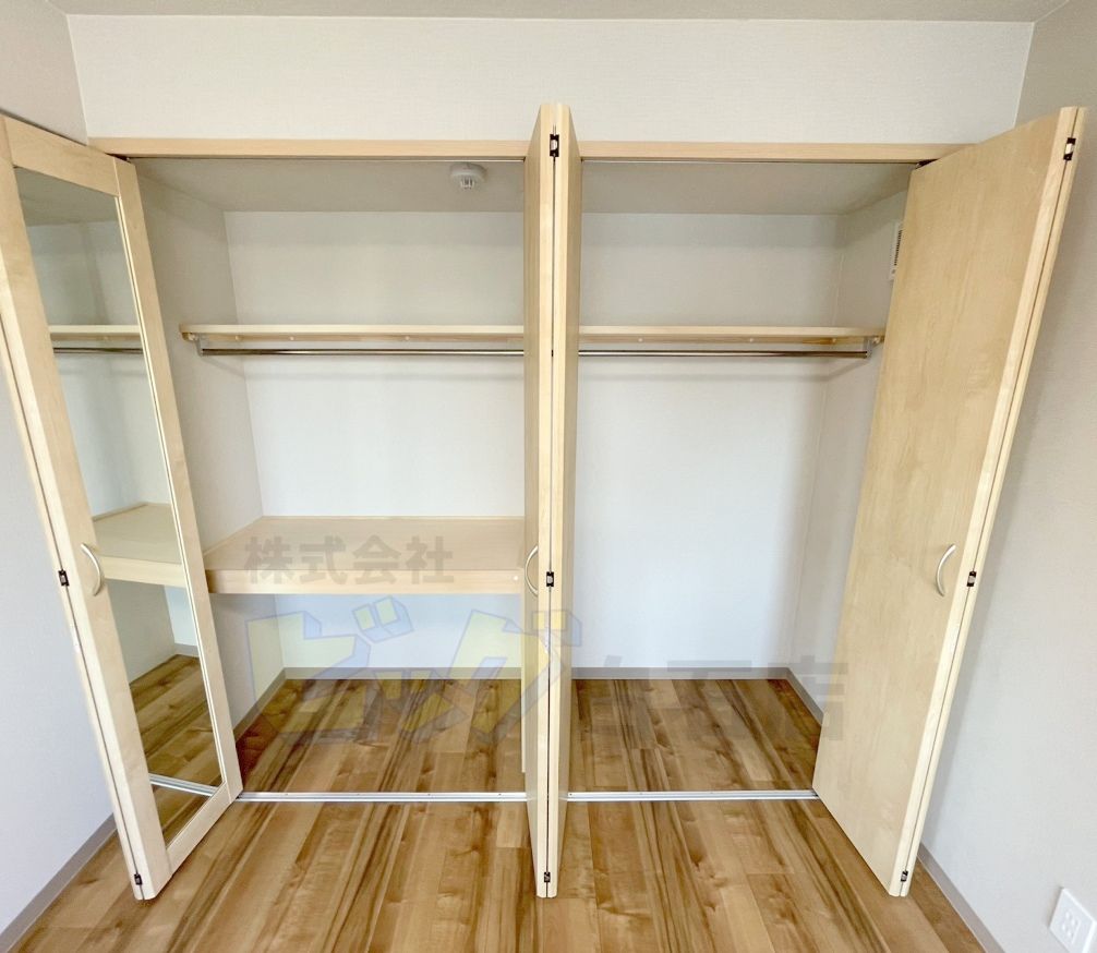 収納　各部屋に大型のクローゼット完備しています♪