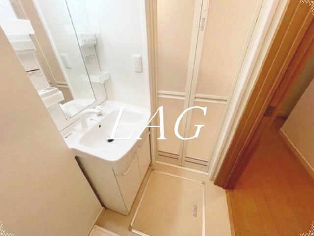 洗面設備　洗面台です。