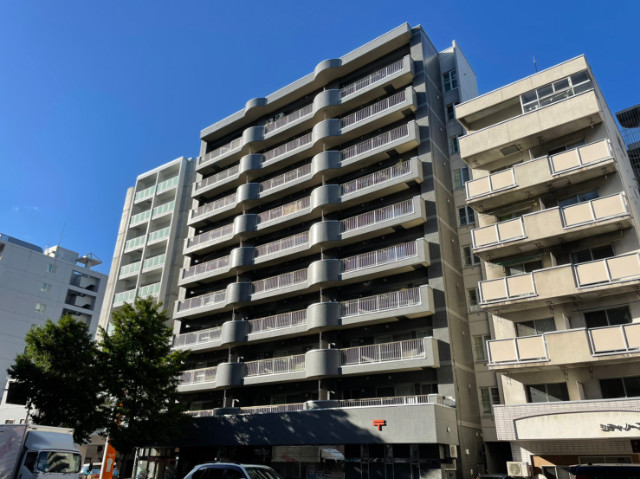 建物外観　札幌市中央区北１条西「ラ・ヴェルト円山」