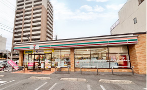 コンビニ　セブンイレブン 名古屋陶生町店（コンビニ）まで746m