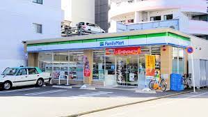 コンビニ　ファミリーマート たちばな店（コンビニ）まで53m