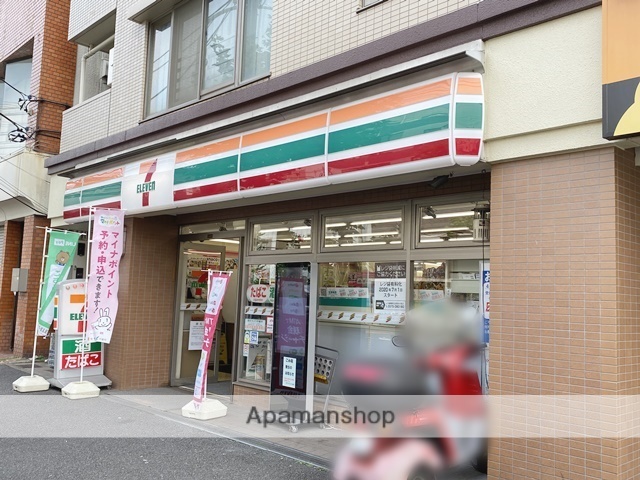 コンビニ　セブンイレブン（コンビニ）まで164m