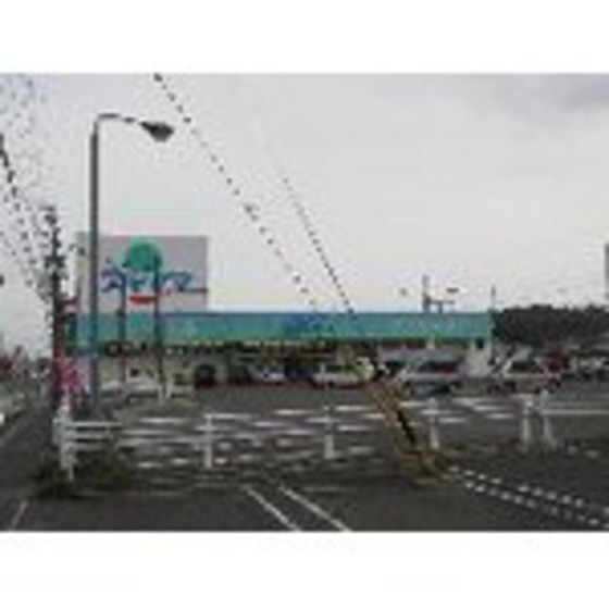 ドラックストア　ドラッグスギヤマ久保田店（ドラッグストア）まで534m