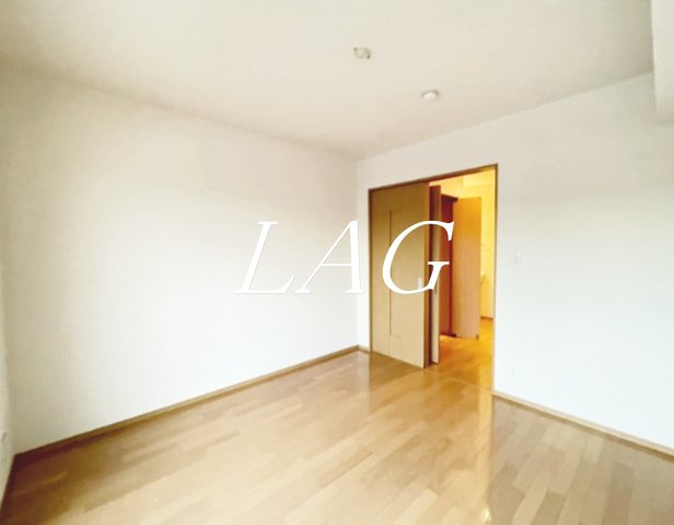 居室・リビング　洋室のお部屋です。