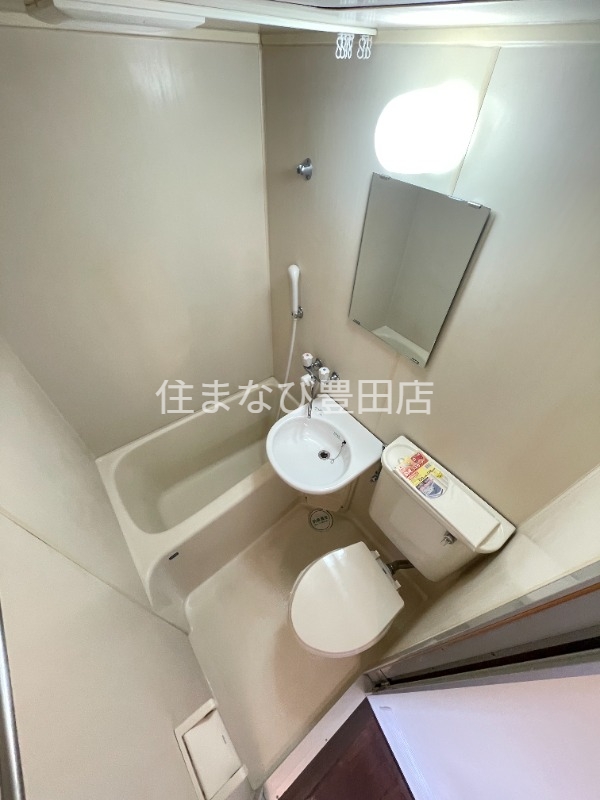 バス・シャワールーム　同型別部屋写真