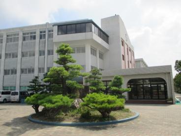 中学校　浜松市立佐鳴台中学校（中学校）まで639m