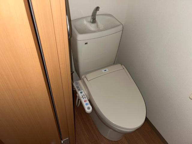 トイレ　シャワー付トイレ