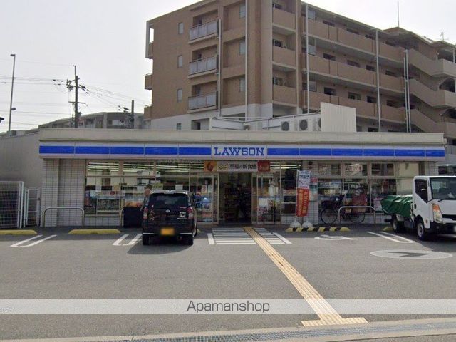 コンビニ　ローソン（コンビニ）まで400m