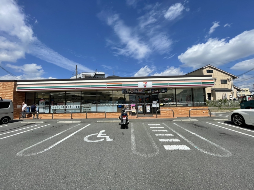 コンビニ　セブンイレブン 枚方高田2丁目店（コンビニ）まで716m