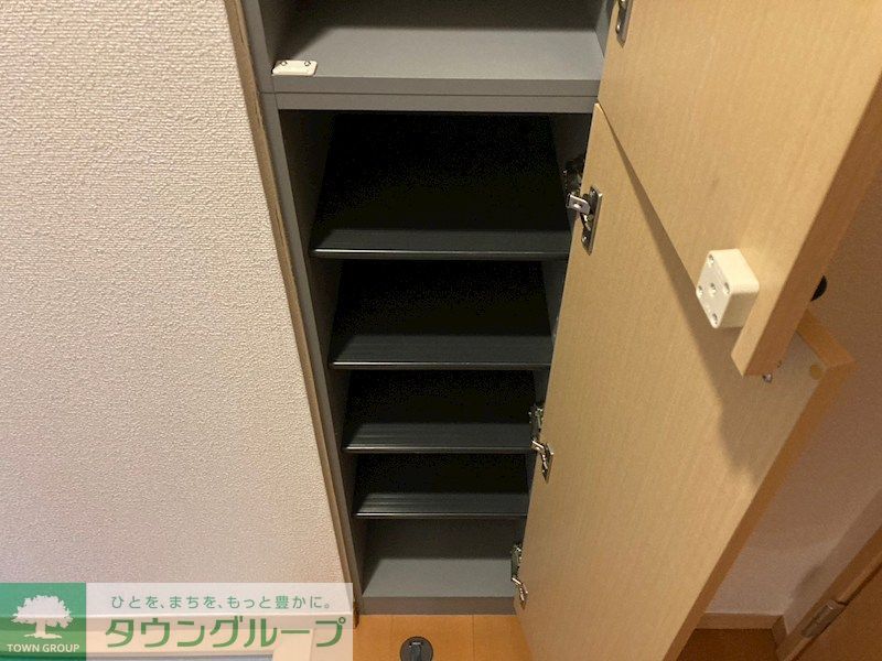 収納　シューズボックス