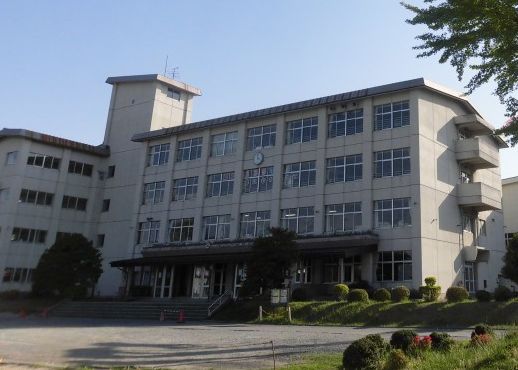 小学校　八戸市立長者小学校（小学校）まで376m