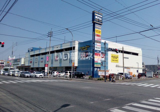 ショッピングセンター　コマーシャルモール博多（ショッピングセンター）まで699m